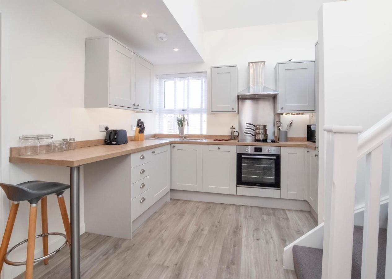 Livingstone Street Apartments With Free Parking 요크 외부 사진