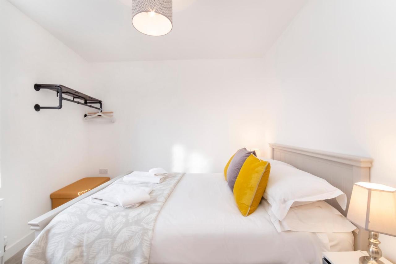 Livingstone Street Apartments With Free Parking 요크 외부 사진