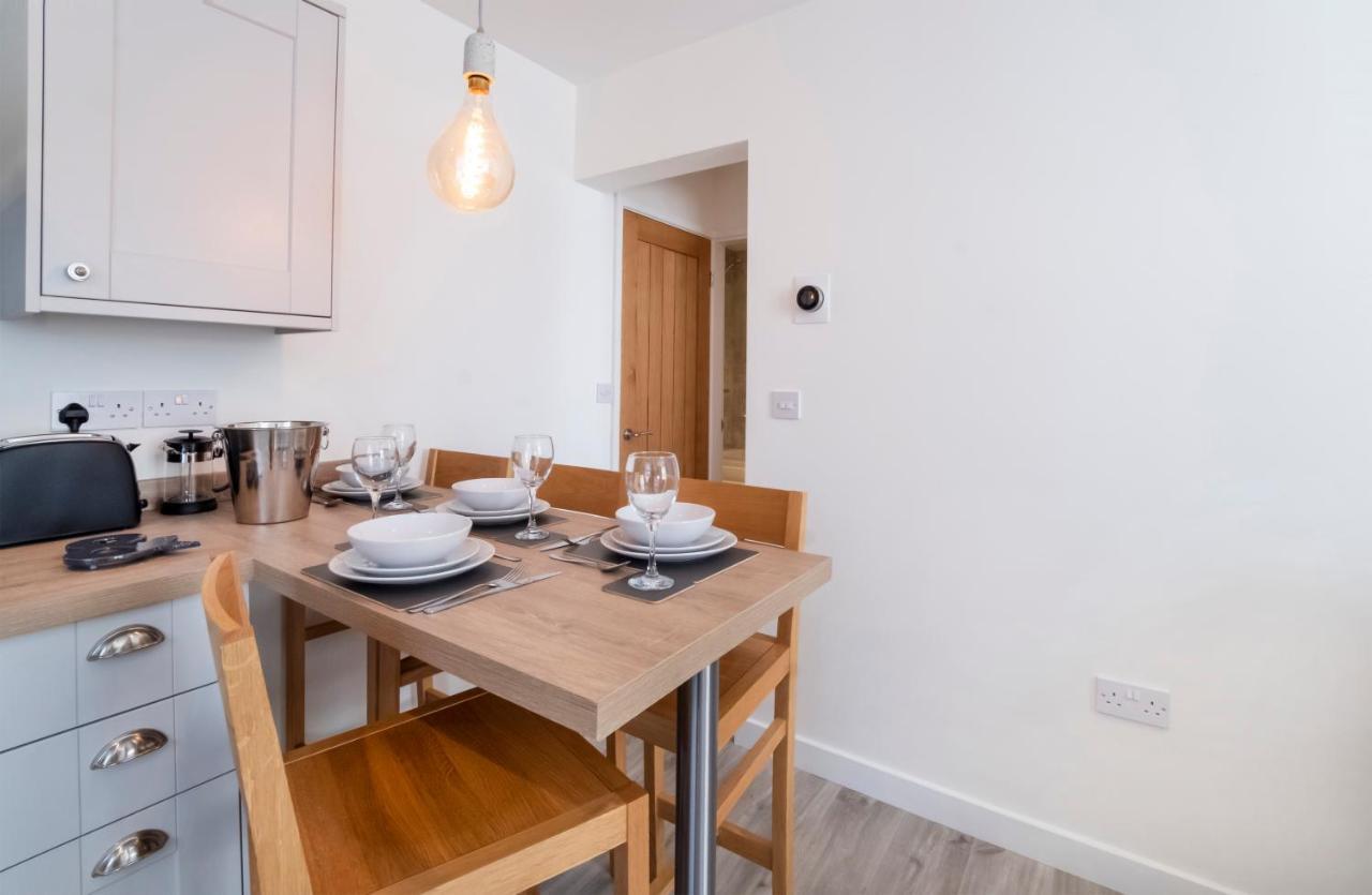 Livingstone Street Apartments With Free Parking 요크 외부 사진